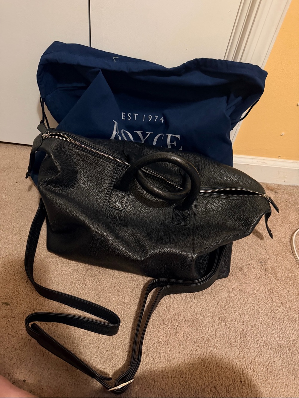 ROYCE New York Black Pebbled Leather Weekend Bag